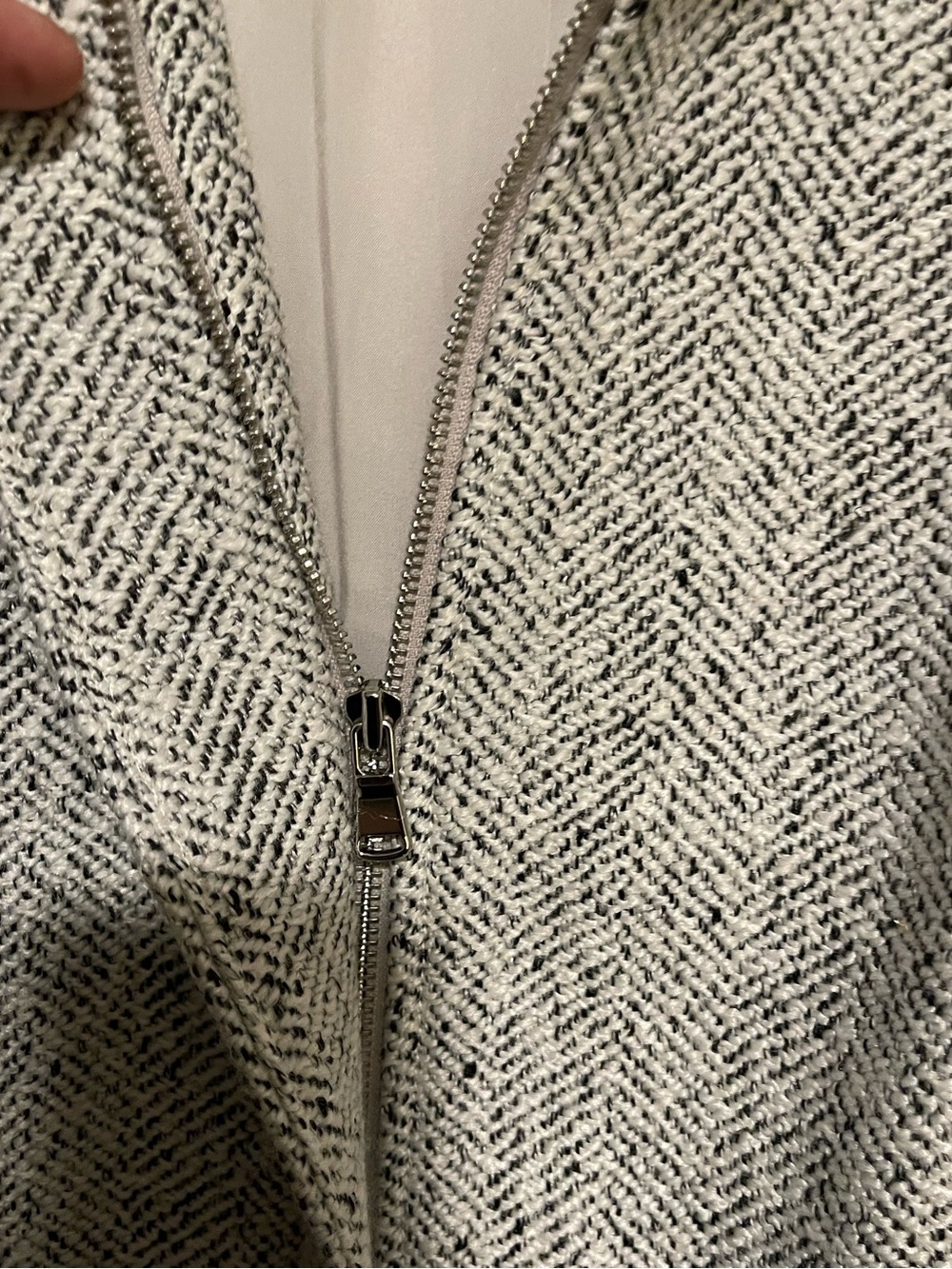 New LOFT Herringbone Funnel Neck
Coat Herringbone Wool-Blend Coat - Picture 7 of 13